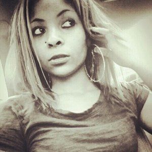 Meet your Posher, Macey